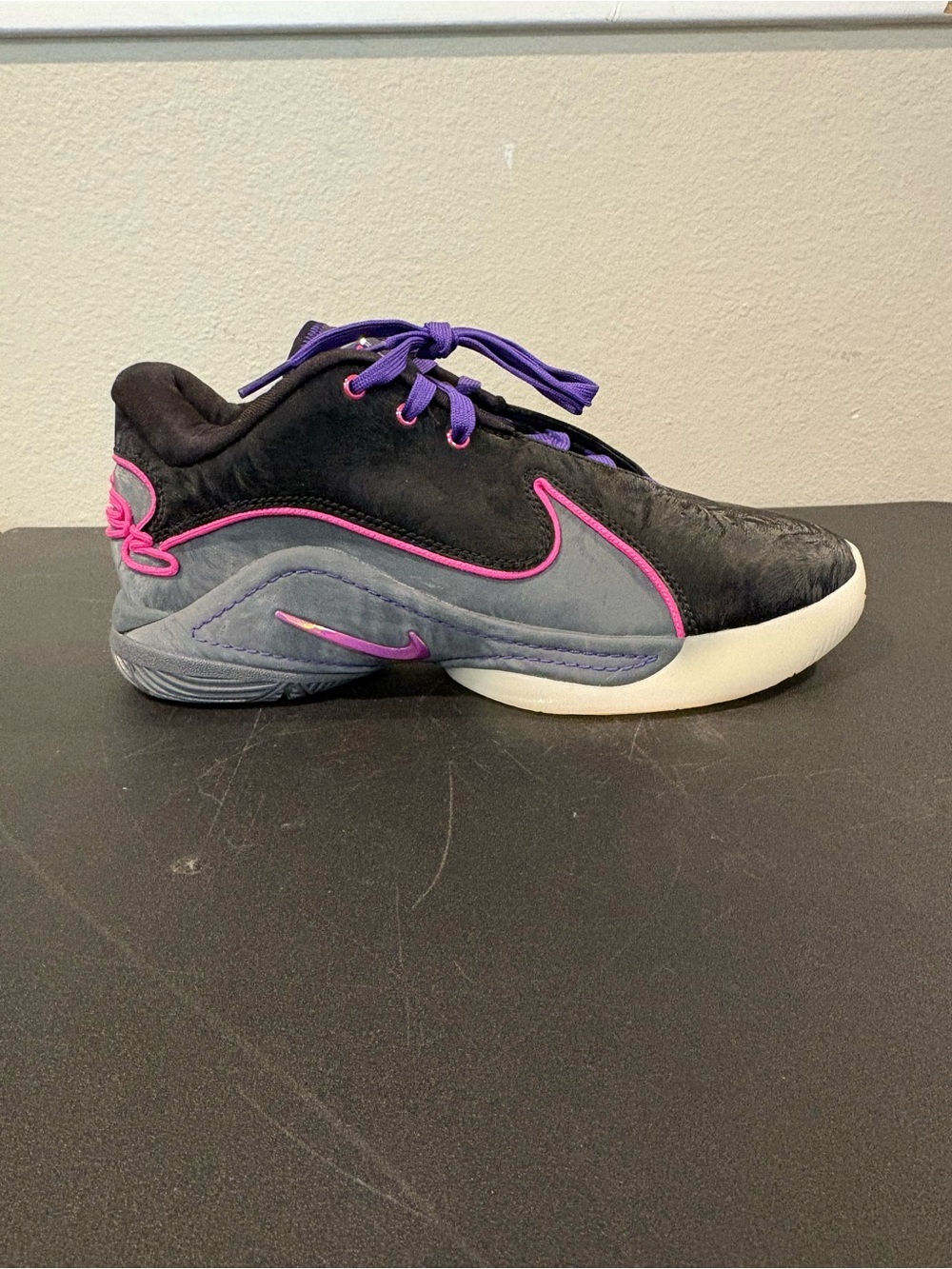 Nike LeBron XXII 22 'Blacklight' Pink Black FZ1094-001 Men's Size 8 Basketball - Picture 4 of 9